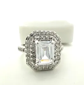 Elegant CZ Ring