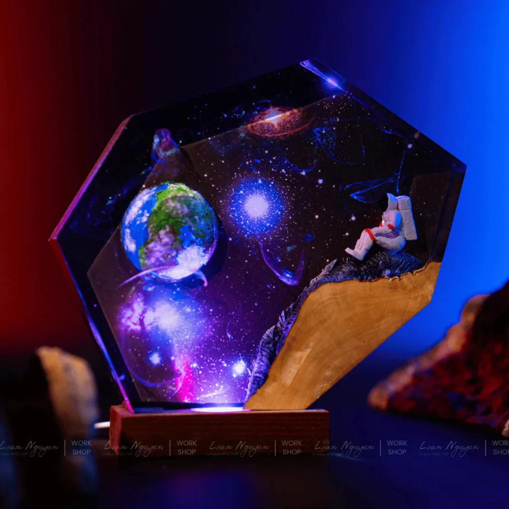 Epoxy Starry Night Night Light, Desk Decoration for Work, Bedroom, Handmade, Perfect as a Gift