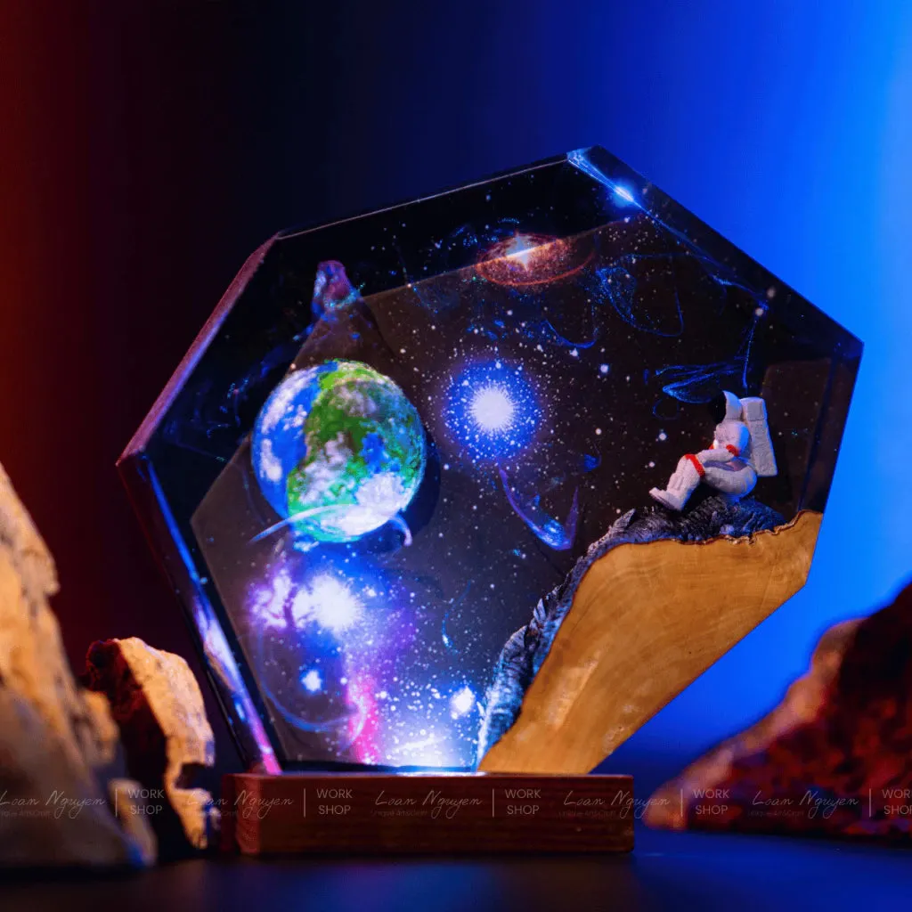 Epoxy Starry Night Night Light, Desk Decoration for Work, Bedroom, Handmade, Perfect as a Gift