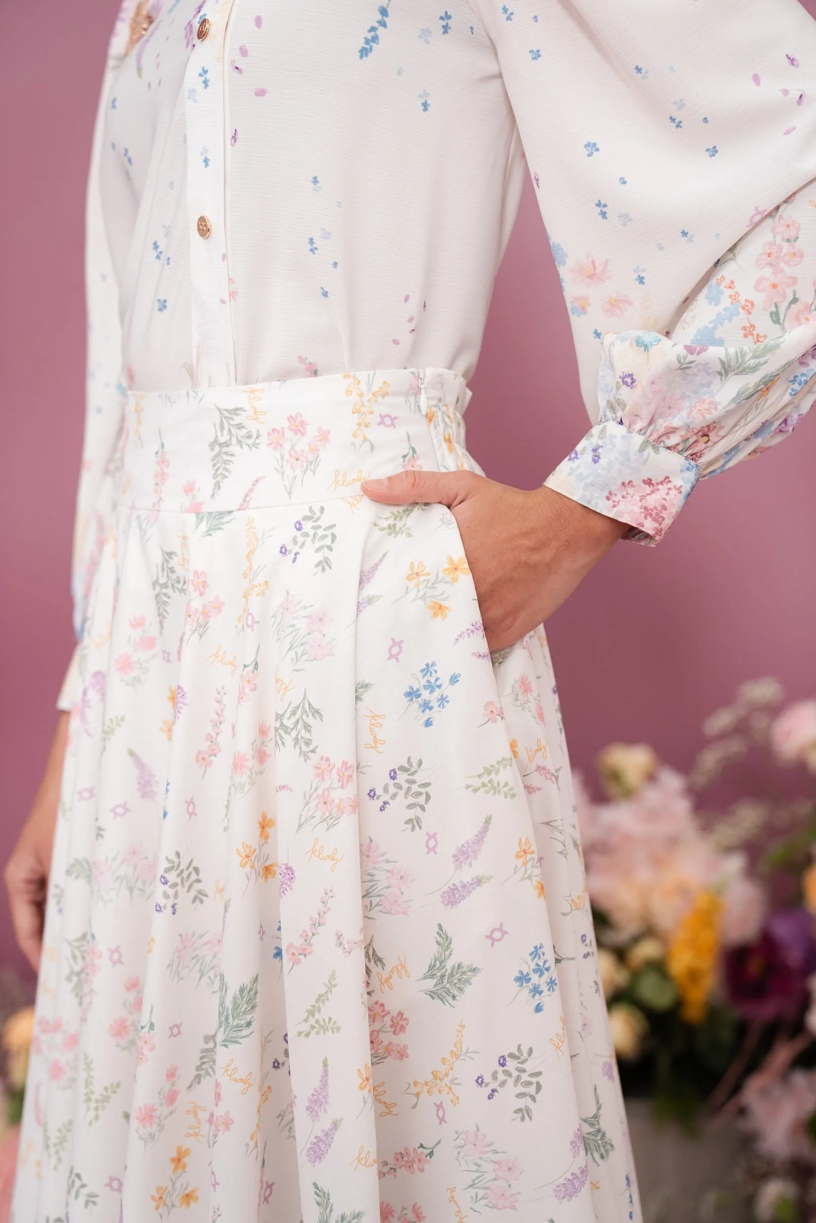 Gardenia Skirt Garden Glow
