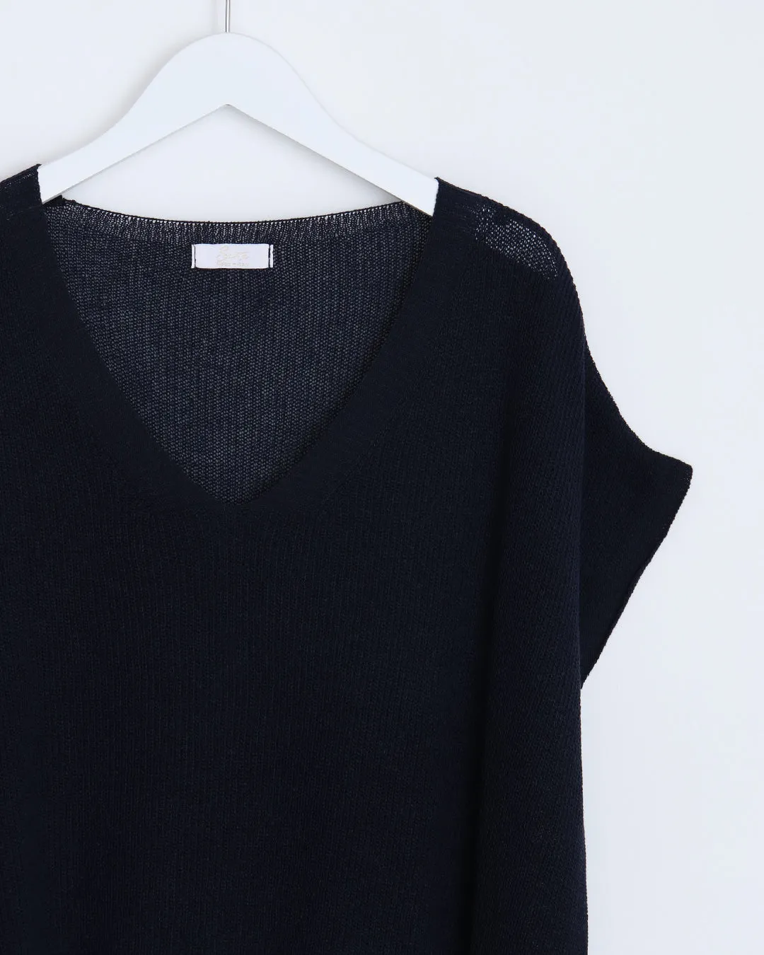 Ingrid V-Neck Tank Top - Navy