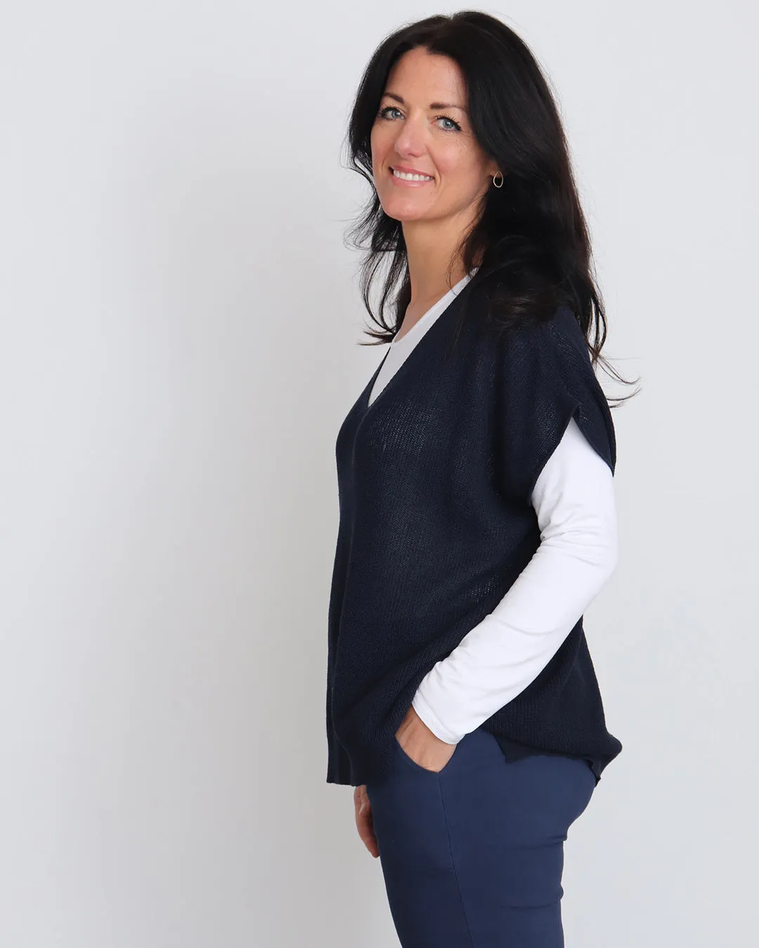 Ingrid V-Neck Tank Top - Navy