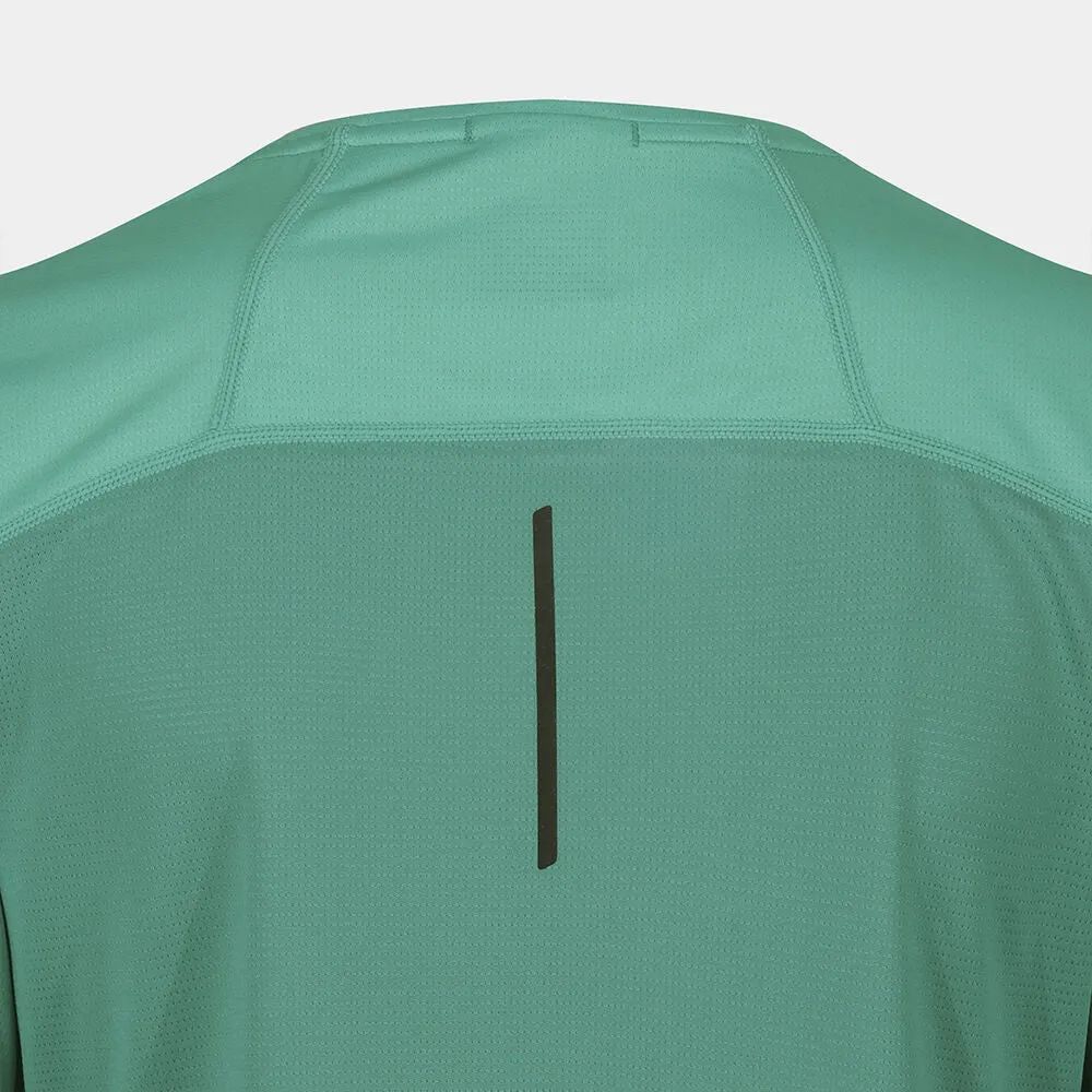 INOV8- Women's Performance Long Sleeve Tee