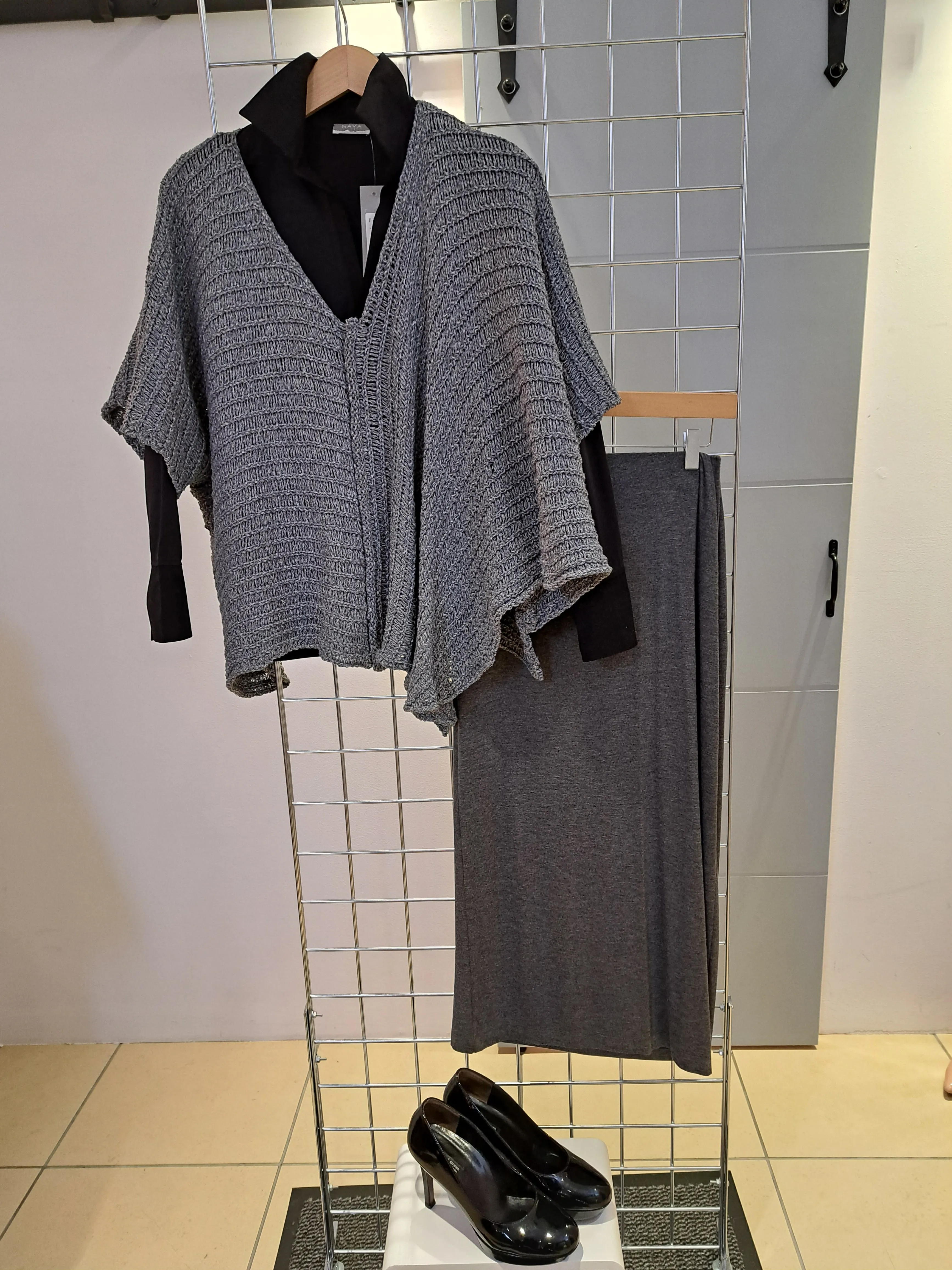 Jersey pull on Midi skirt