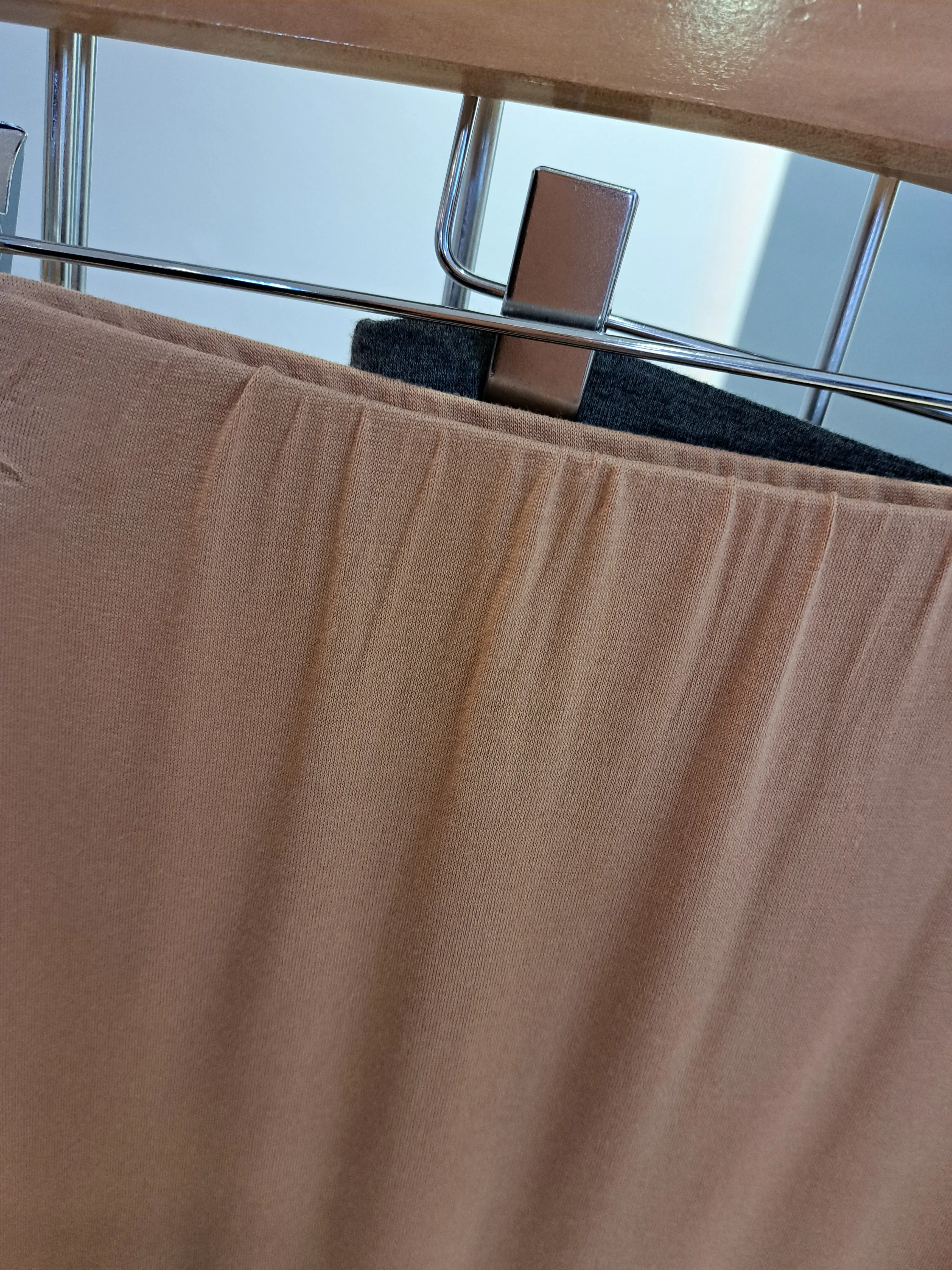 Jersey pull on Midi skirt