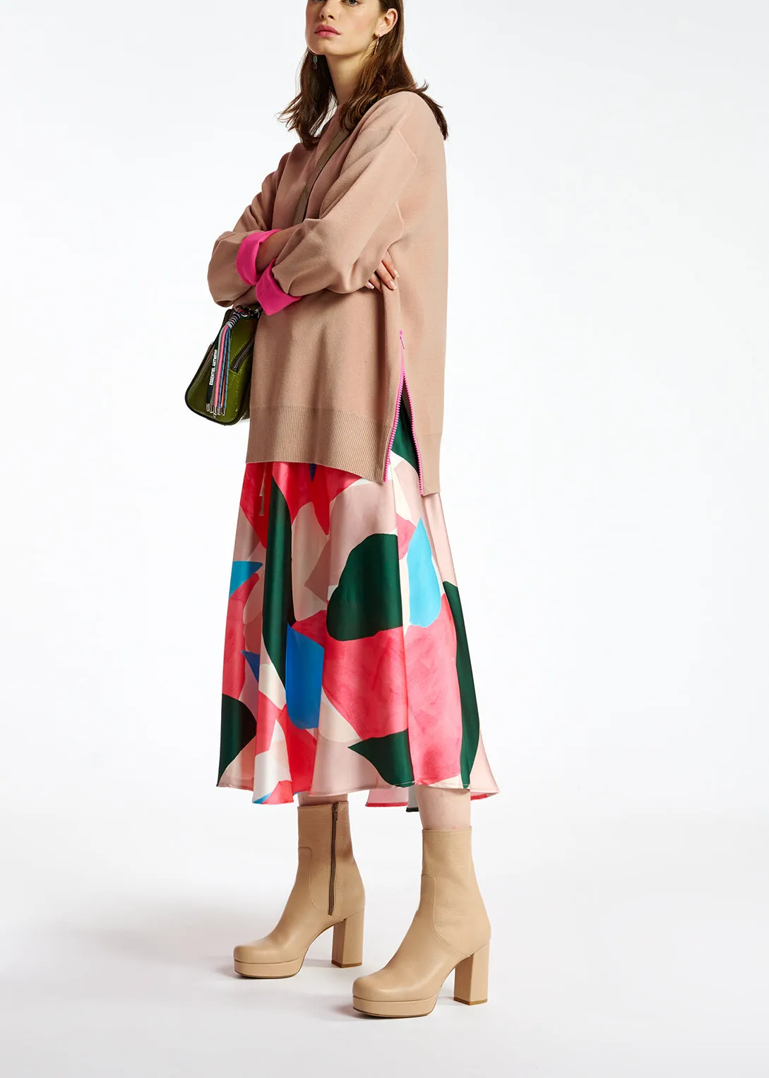 Multicolor midi-length skirt with graphic print