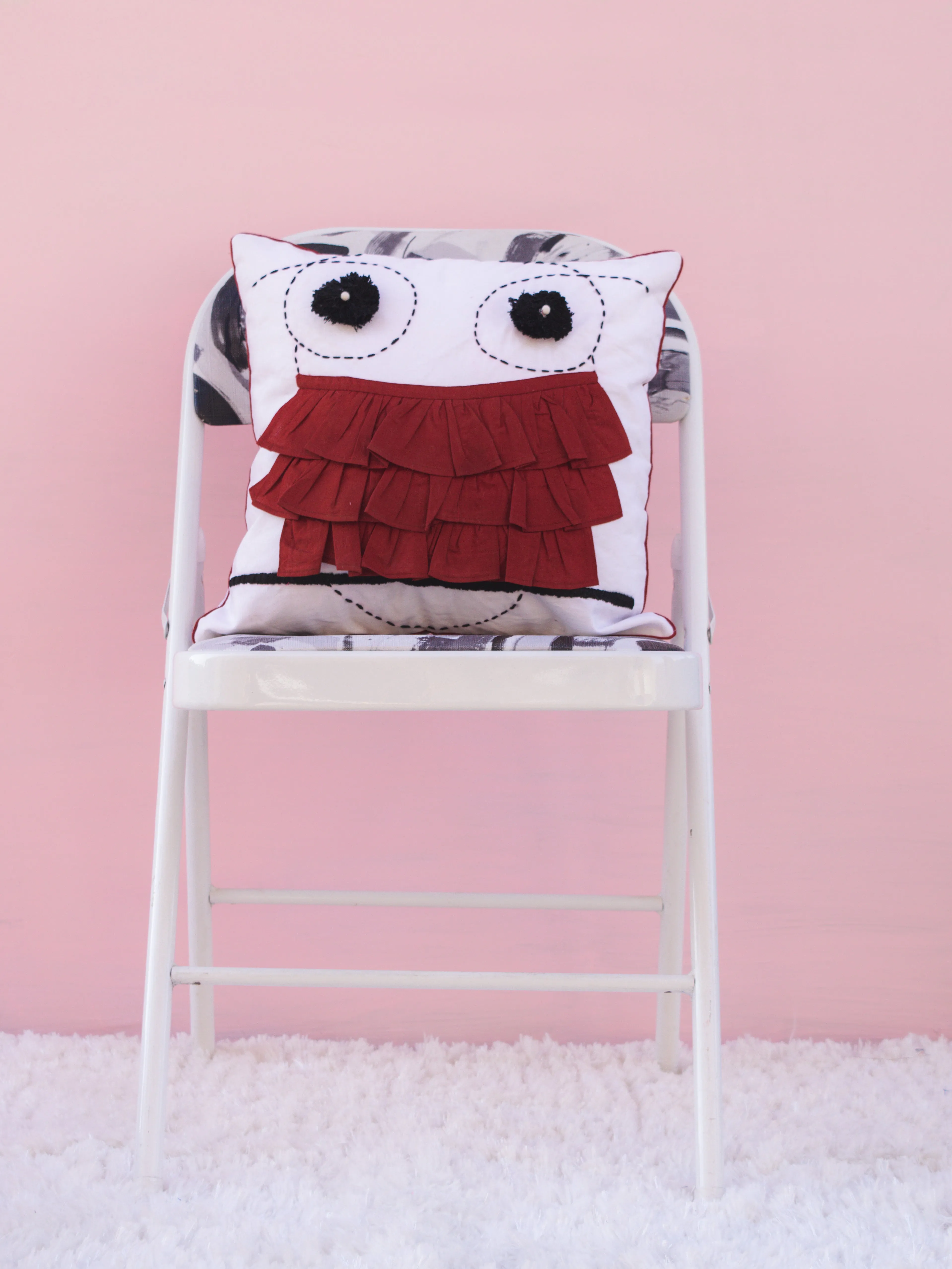 Owl Frill Cushion Cover