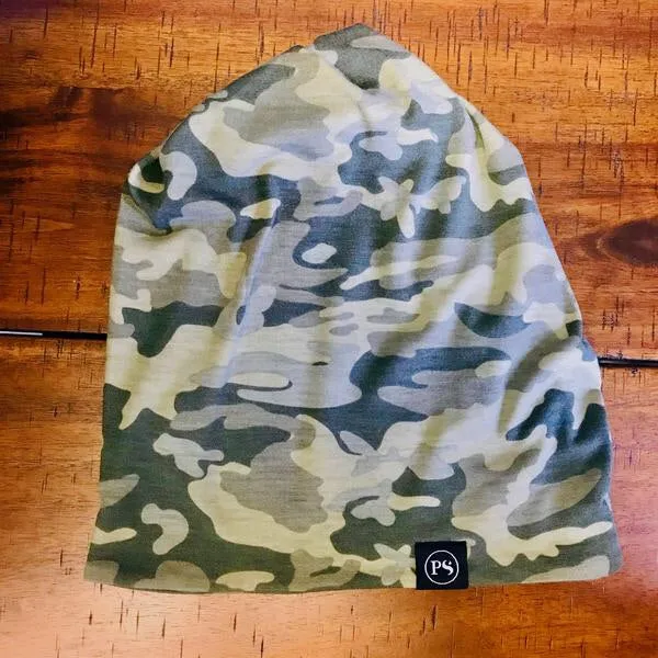 Peek A Boo Beanie Vintage Camo